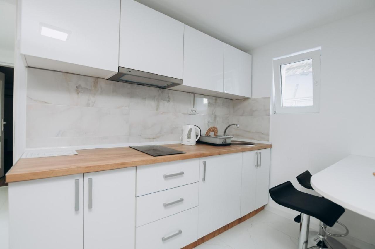 Apartmani Otasevic Кладово Екстер'єр фото