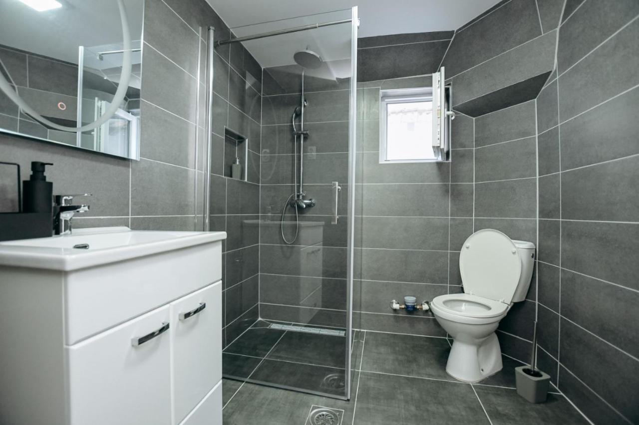 Apartmani Otasevic Кладово Екстер'єр фото